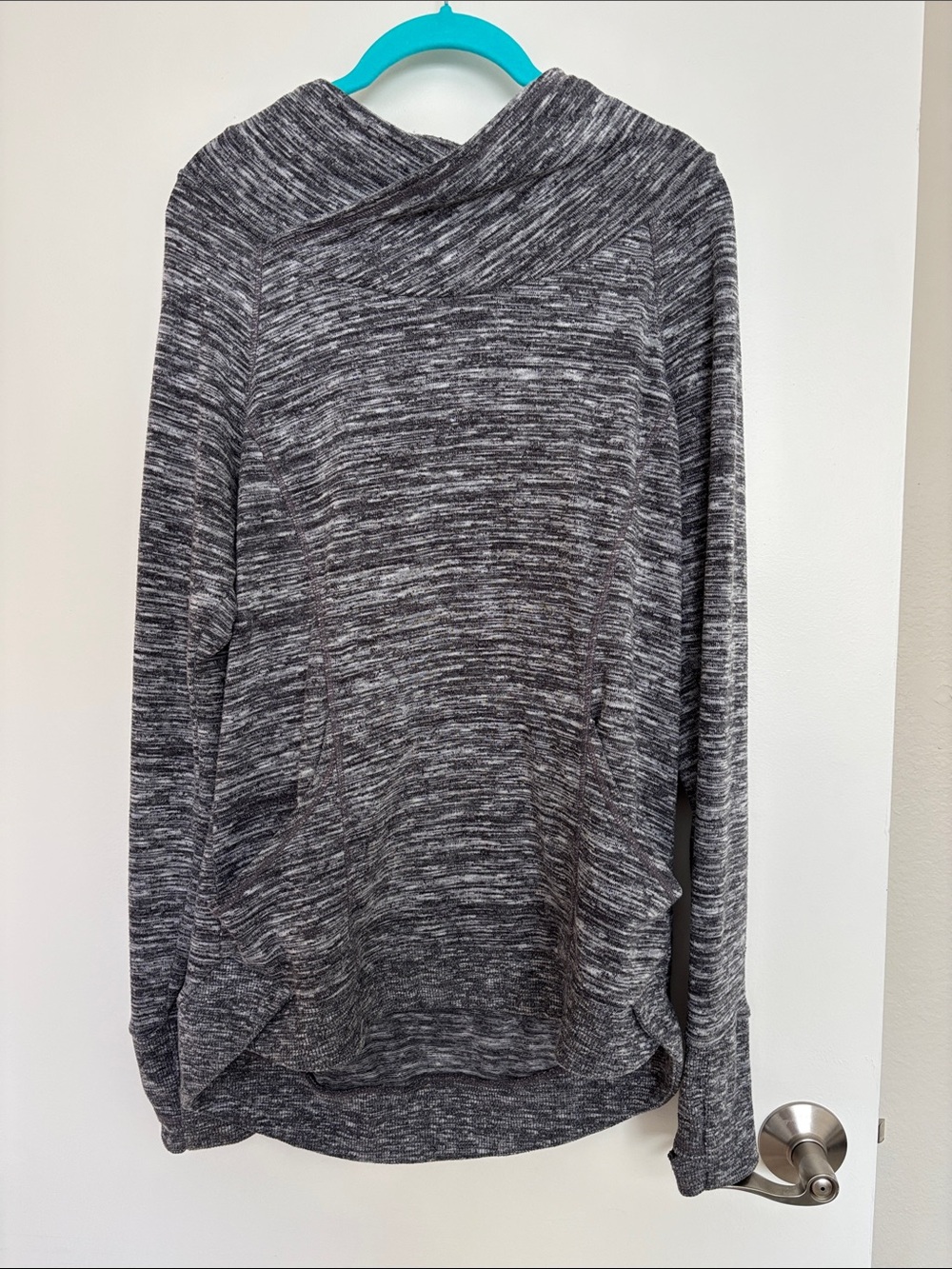 Athleta Heathered Gray Pullover